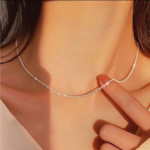 Last! 🆕 Minimalist chic dainty silver sparkle chain necklace